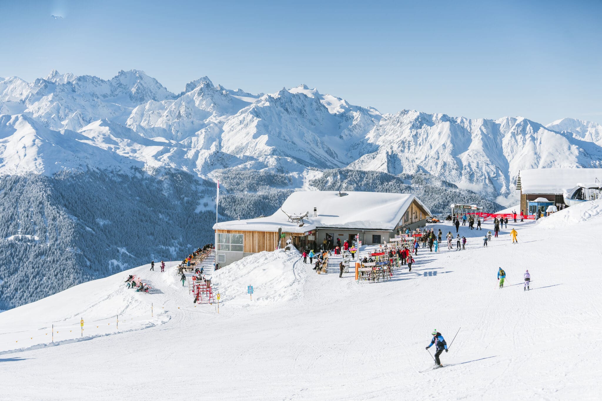Why choose the Swiss Alps over North America for your Ski Holiday